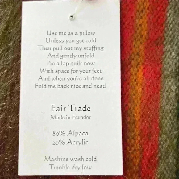 Beautiful Alpaca pillow/throw.   Oversized throw with pocket - Picture 2 of 5